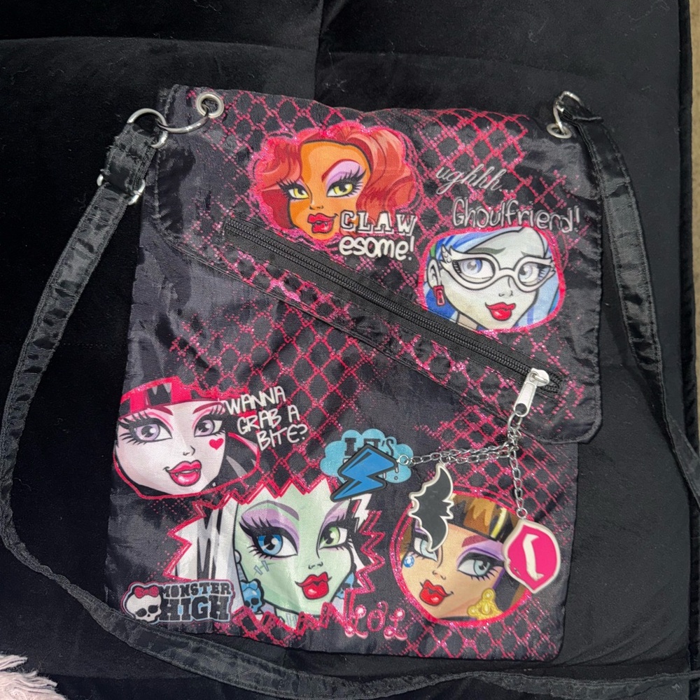 Monster High Character Crossbody Bag w Charms